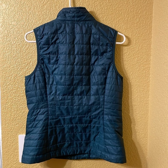 Patagonia Women’s Nano Puff Vest - Picture 2 of 3